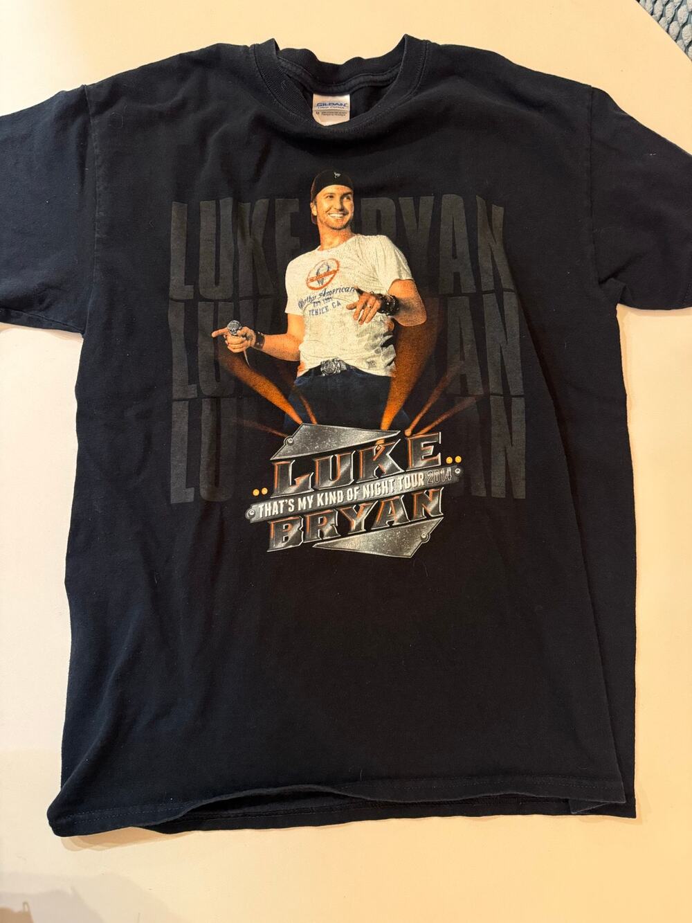 Luke Bryan Tour Tshirt 2014 Medium